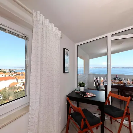 Apartament Zanov Preko