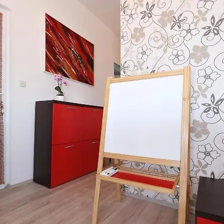 Apartament Zanov