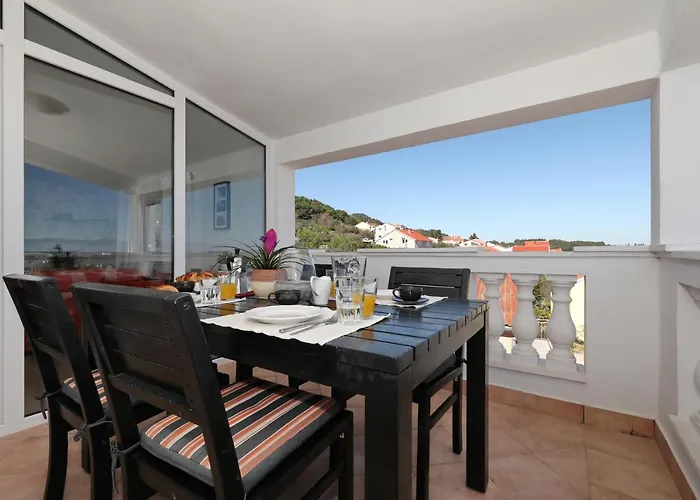 Zanov شقة بريكو